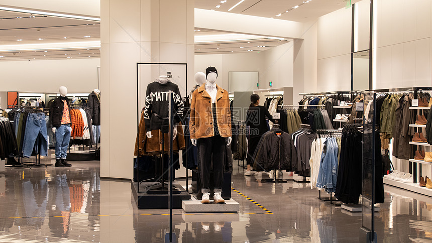 平面服装搭配技巧有哪些 平面服装搭配技巧有哪些